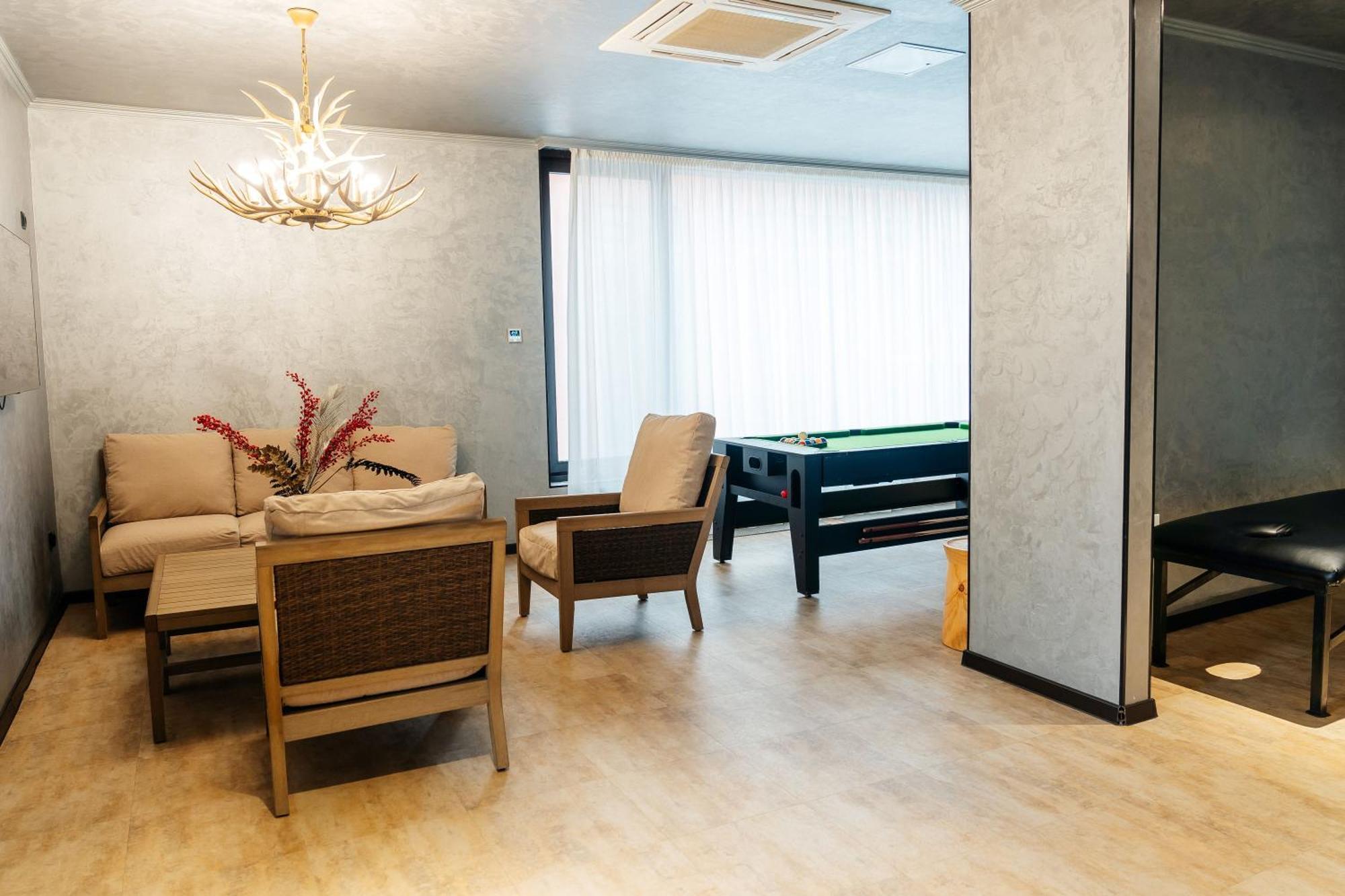 Sulo Vip Spa Atyraū Exteriér fotografie
