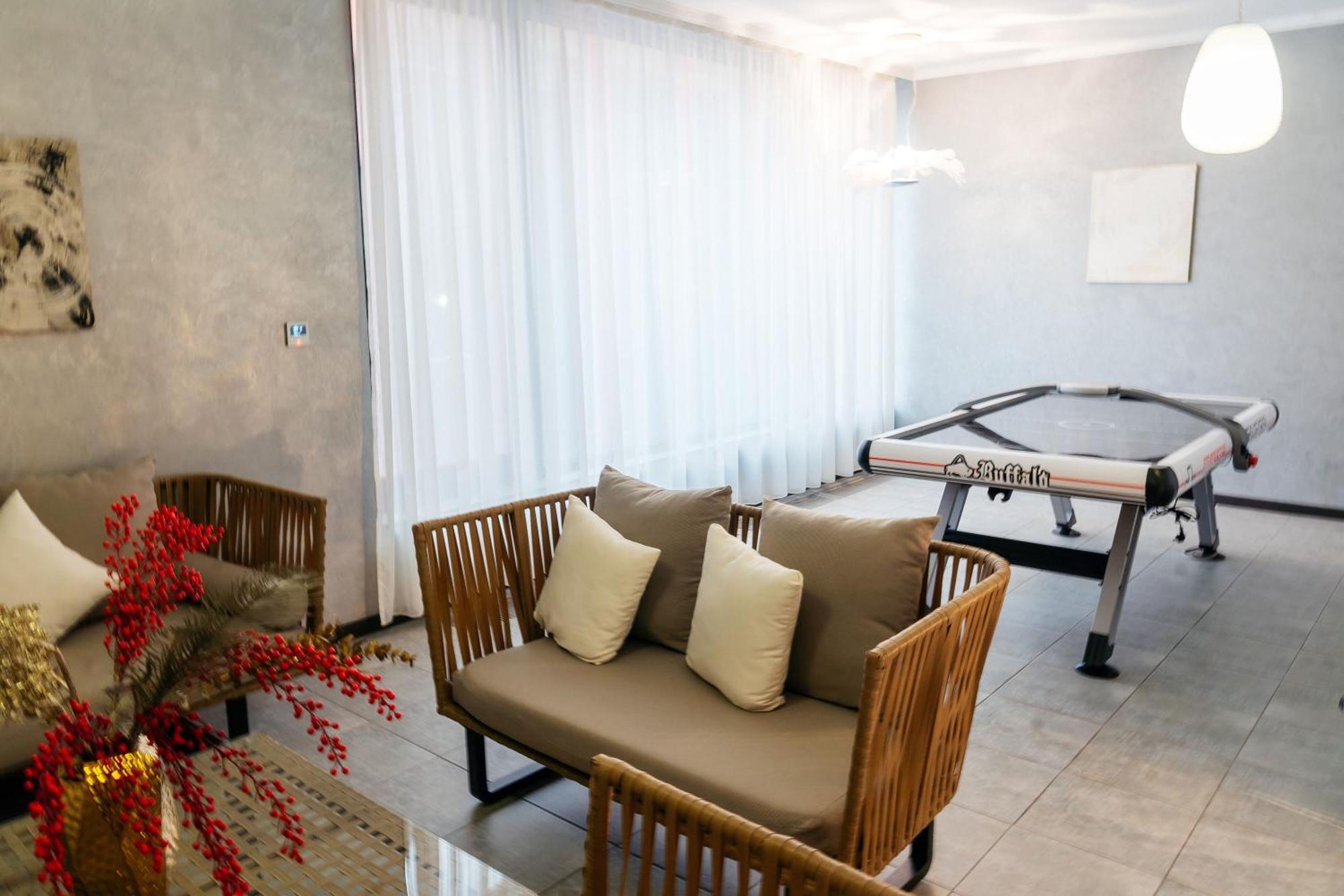 Sulo Vip Spa Atyraū Exteriér fotografie